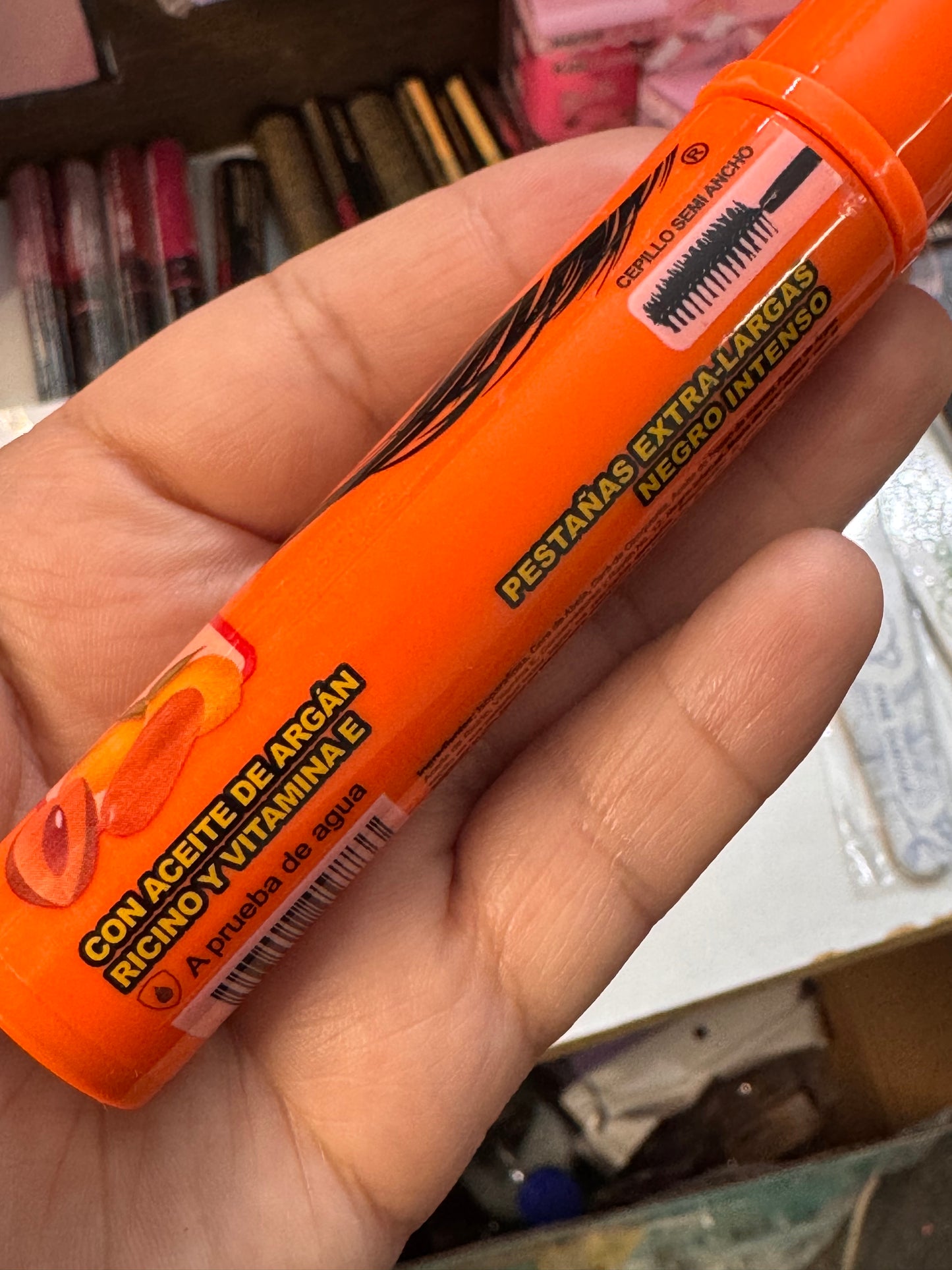 Mascara para pestañas DANZON