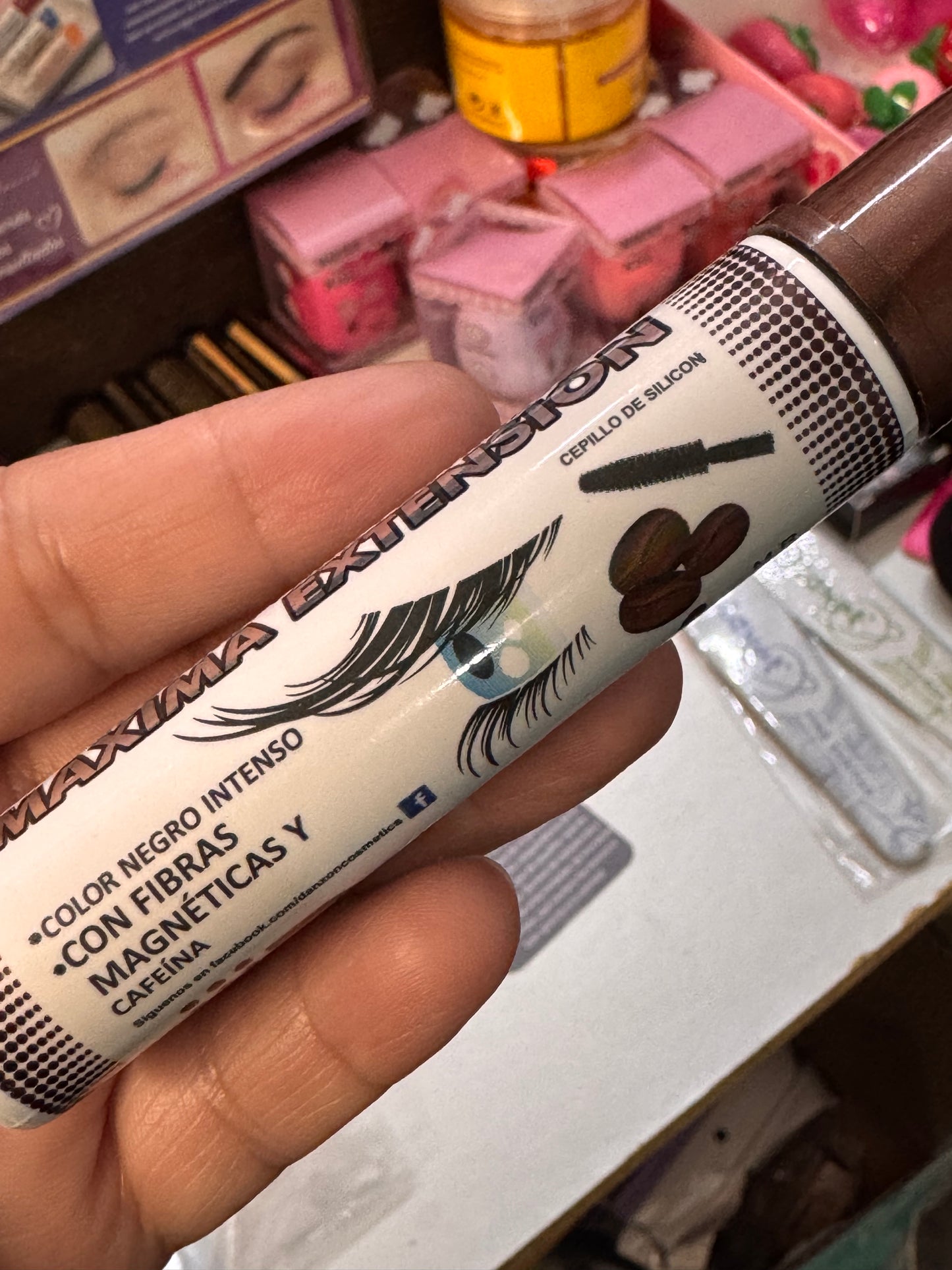 Mascara para pestañas DANZON